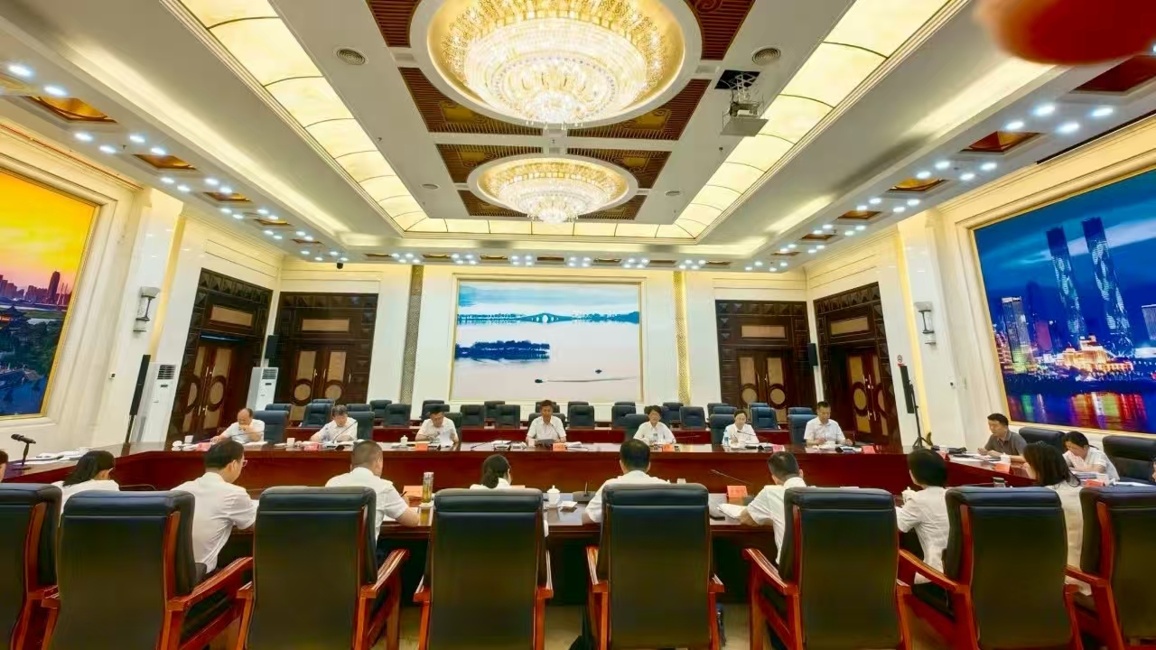 全市统战工作半年总结暨“三抓三促”专项活动“回头看”推进会召开 饶绍清主持并讲话